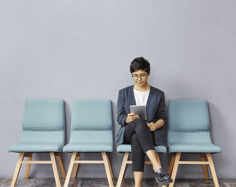 woman-sitting